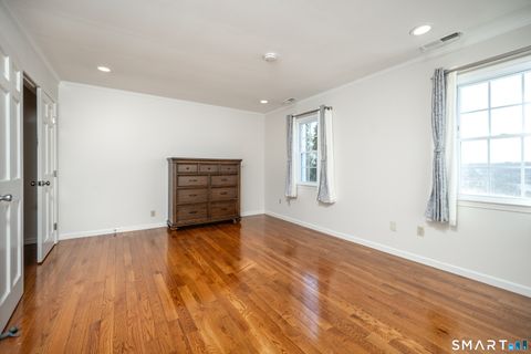 Tiny photo for 55 Mill Plain Road #17-6, Danbury, CT 06811 (MLS # 24150108)