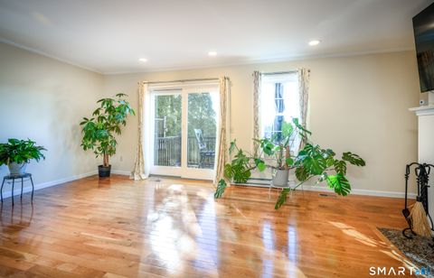 Tiny photo for 55 Mill Plain Road #17-6, Danbury, CT 06811 (MLS # 24150108)