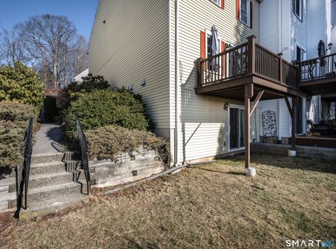 Tiny photo for 55 Mill Plain Road #17-6, Danbury, CT 06811 (MLS # 24150108)