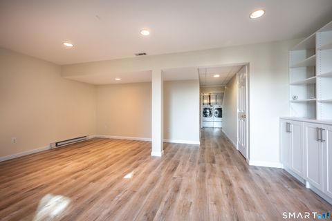 Tiny photo for 55 Mill Plain Road #17-6, Danbury, CT 06811 (MLS # 24150108)