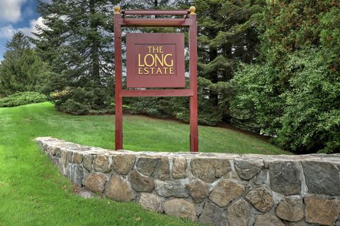 24 Alice Drive 24 Bloomfield CT 06002