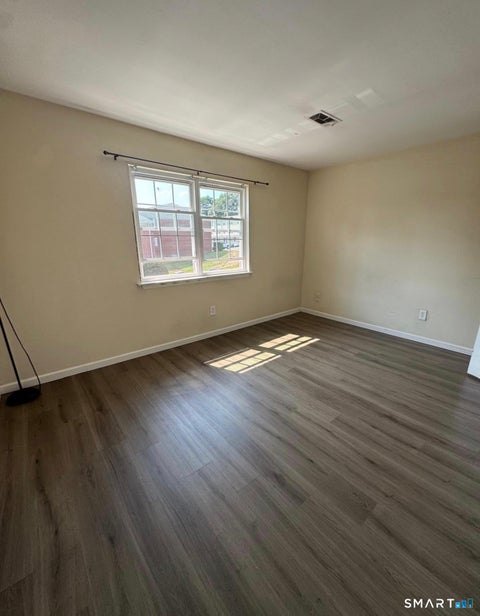 Tiny photo for 50 Greenhouse Road #18D, Bridgeport, CT 06606 (MLS # 24207575)