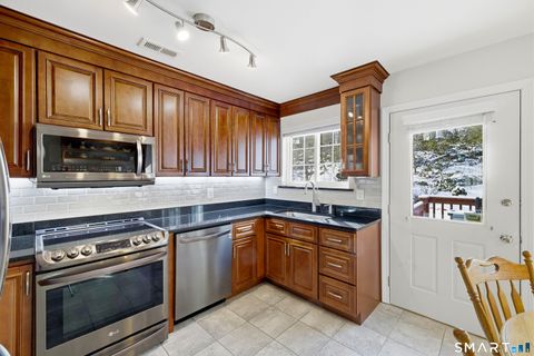 Tiny photo for 310 Boston Post Road #152, Waterford, CT 06385 (MLS # 24149785)