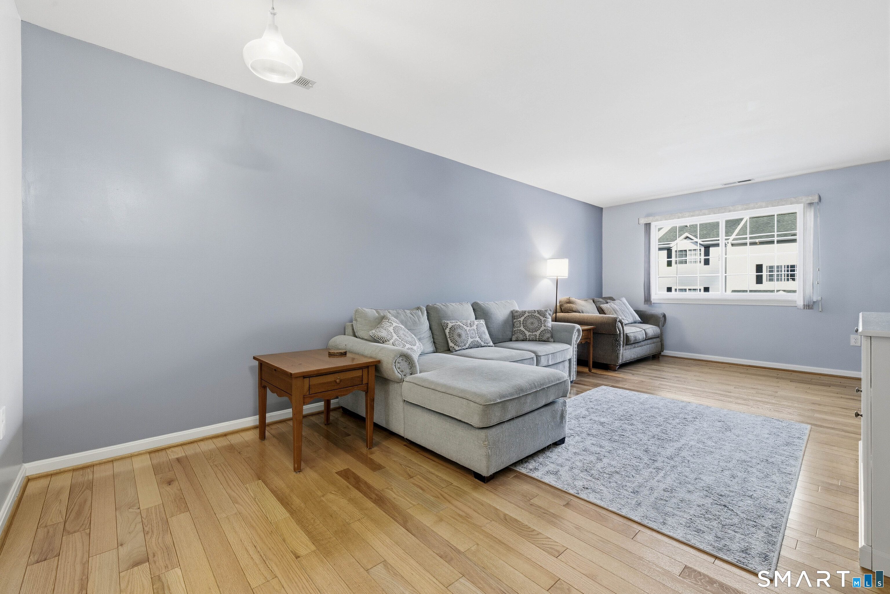 310 Boston Post Road 152