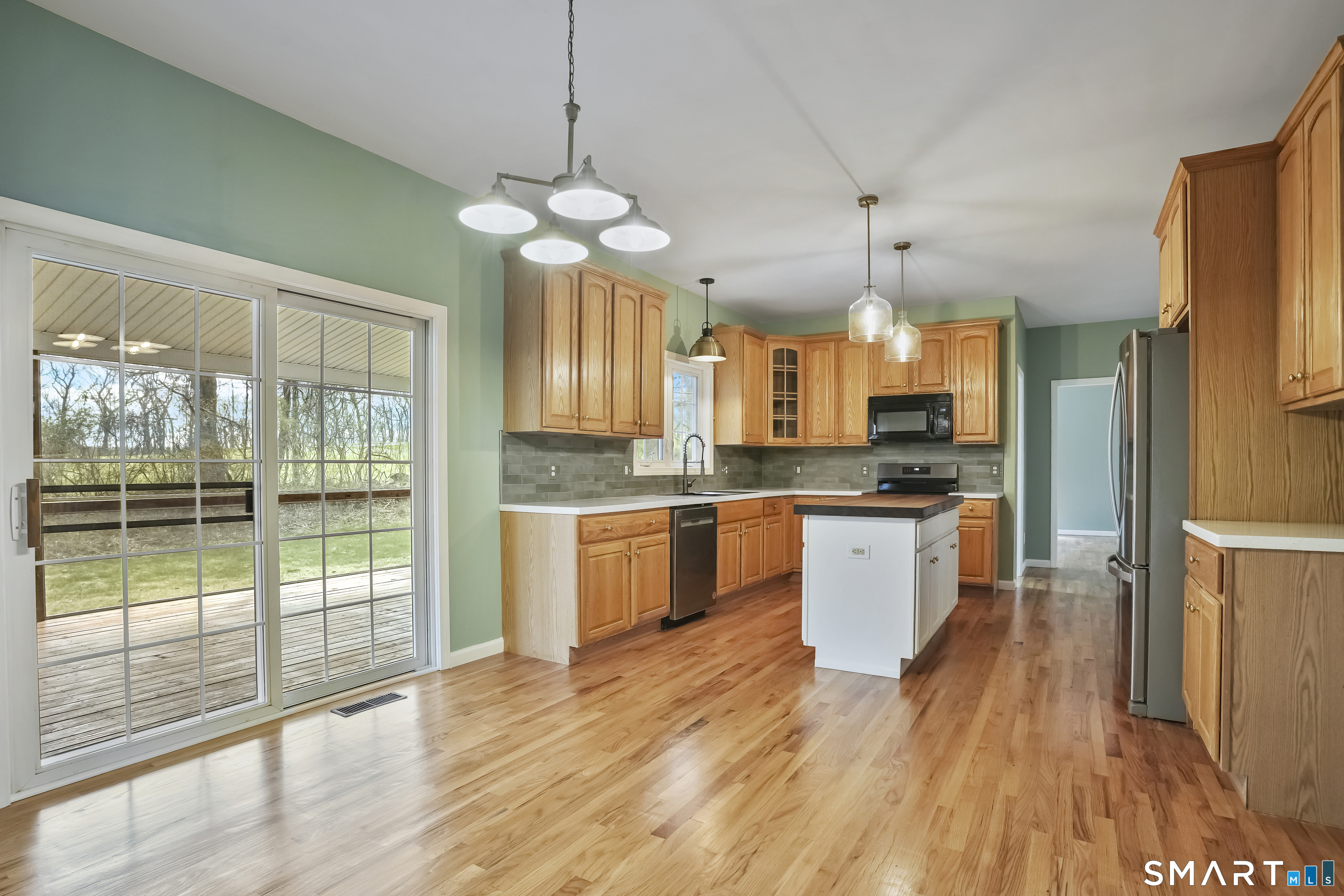 72 Perry Hill Road