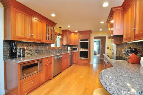 Tiny photo for 64 Mohegan Drive, West Hartford, CT 06117 (MLS # 24171442)