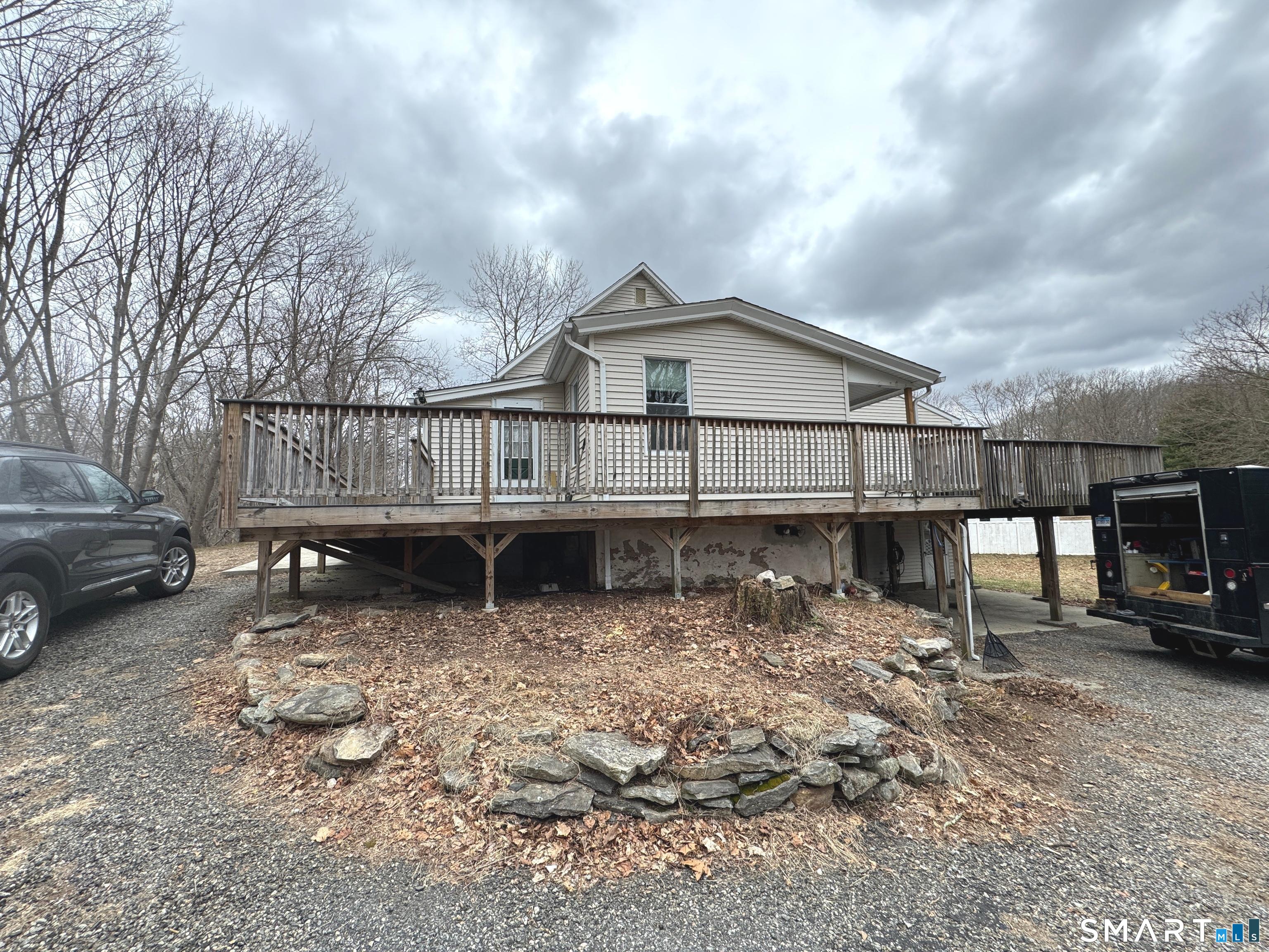 10 Texas Heights Road