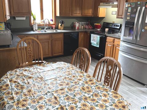 Tiny photo for 10 Texas Heights Road, Plainfield, CT 06374 (MLS # 24160988)