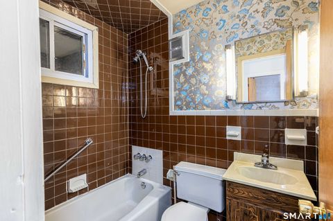 Tiny photo for 53 Victory Drive, New Haven, CT 06515 (MLS # 24153036)