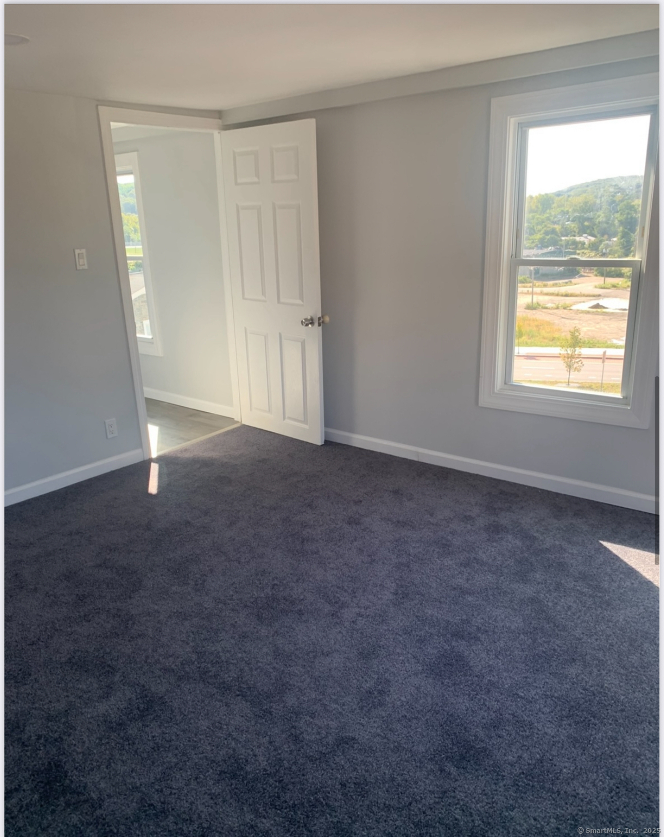 Derby, Connecticut 06418, United States, 3 Bedrooms Bedrooms, ,2 BathroomsBathrooms,Residential,Active,230859