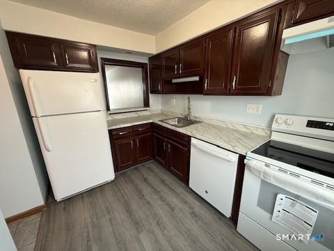 Tiny photo for 286 Monticello Drive #286, Branford, CT 06405 (MLS # 24156880)