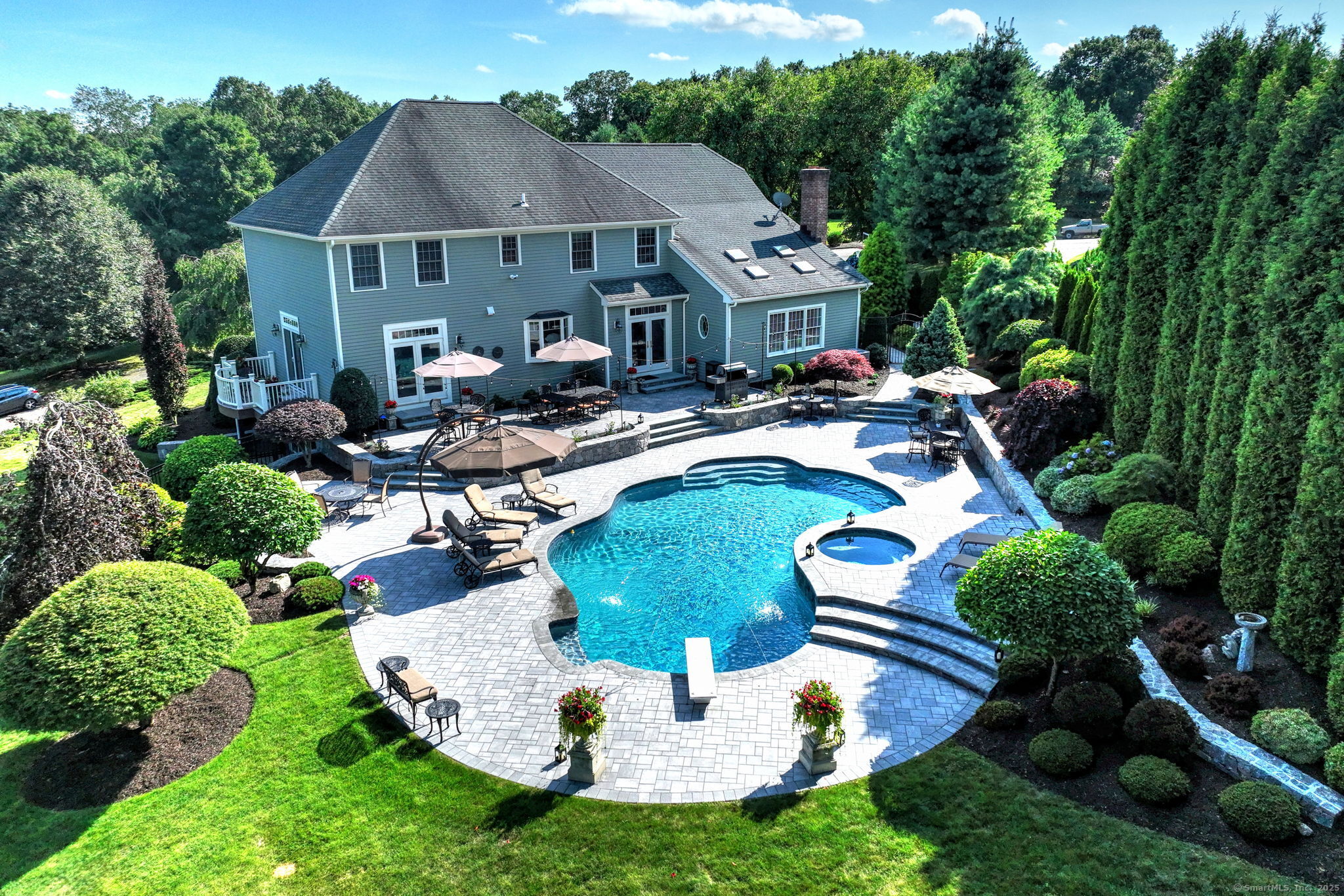 17 Admiral Drive
