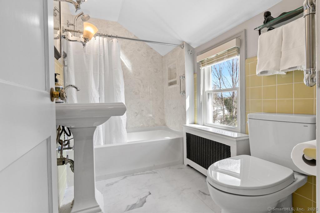 10 Greenhurst Road, West Hartford, Connecticut image 18