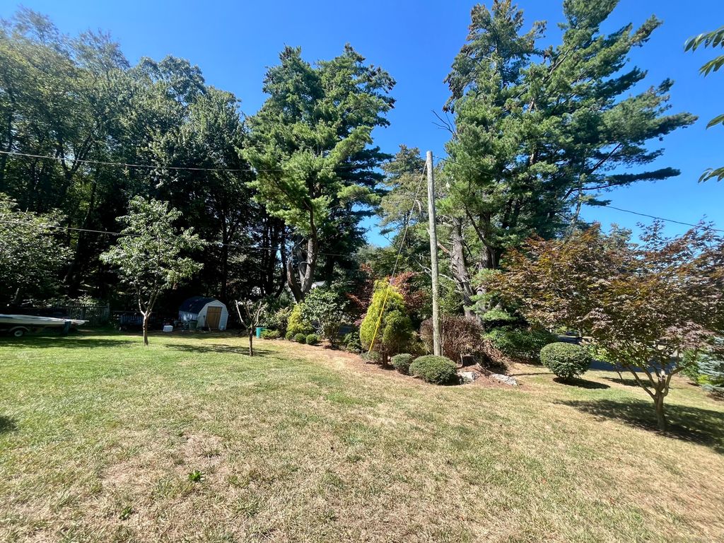 Photo of 43 Fort Path Road, Madison, CT 06443 (MLS # 24139744)