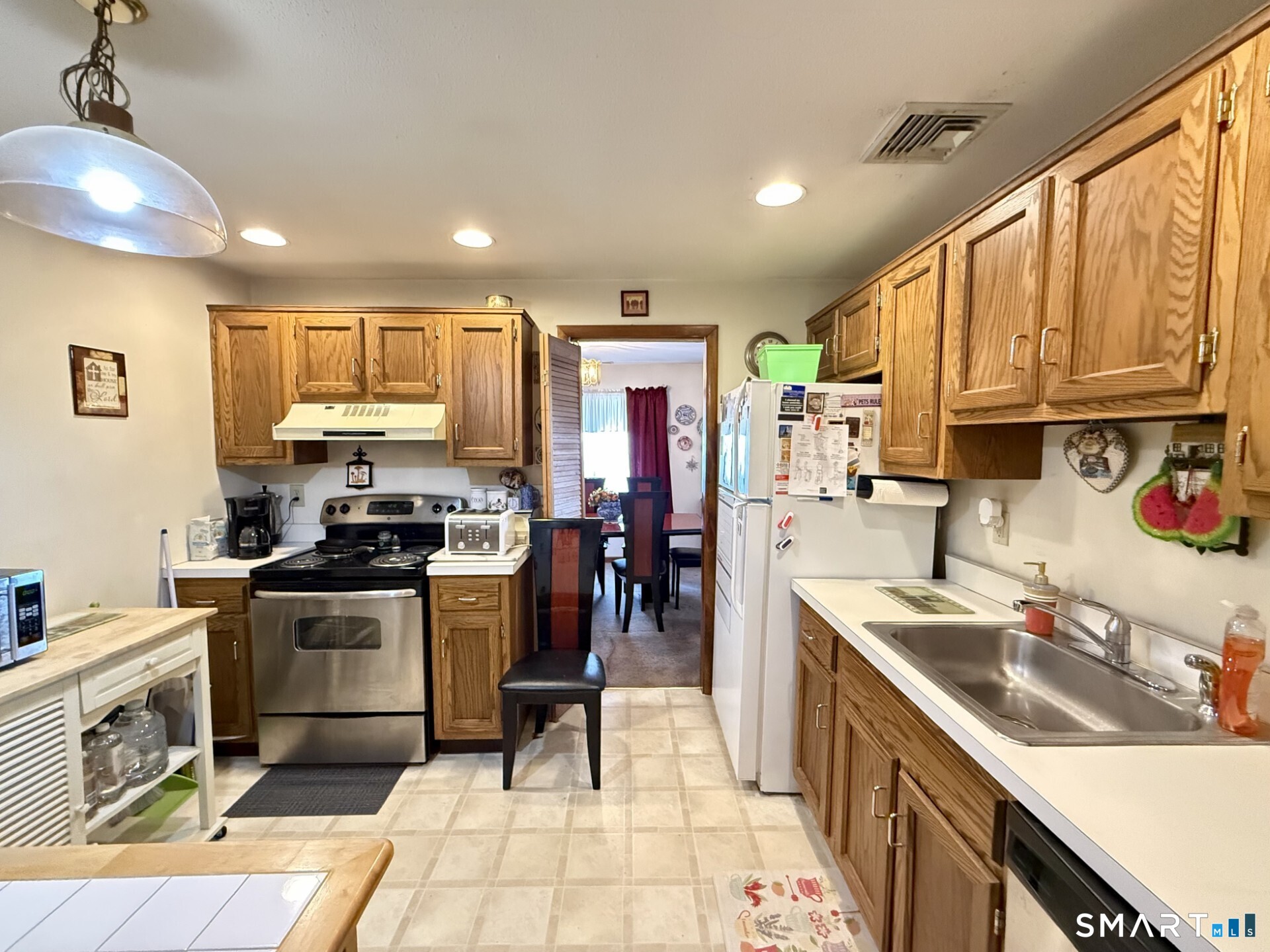 166 Old Brookfield Road 20B2