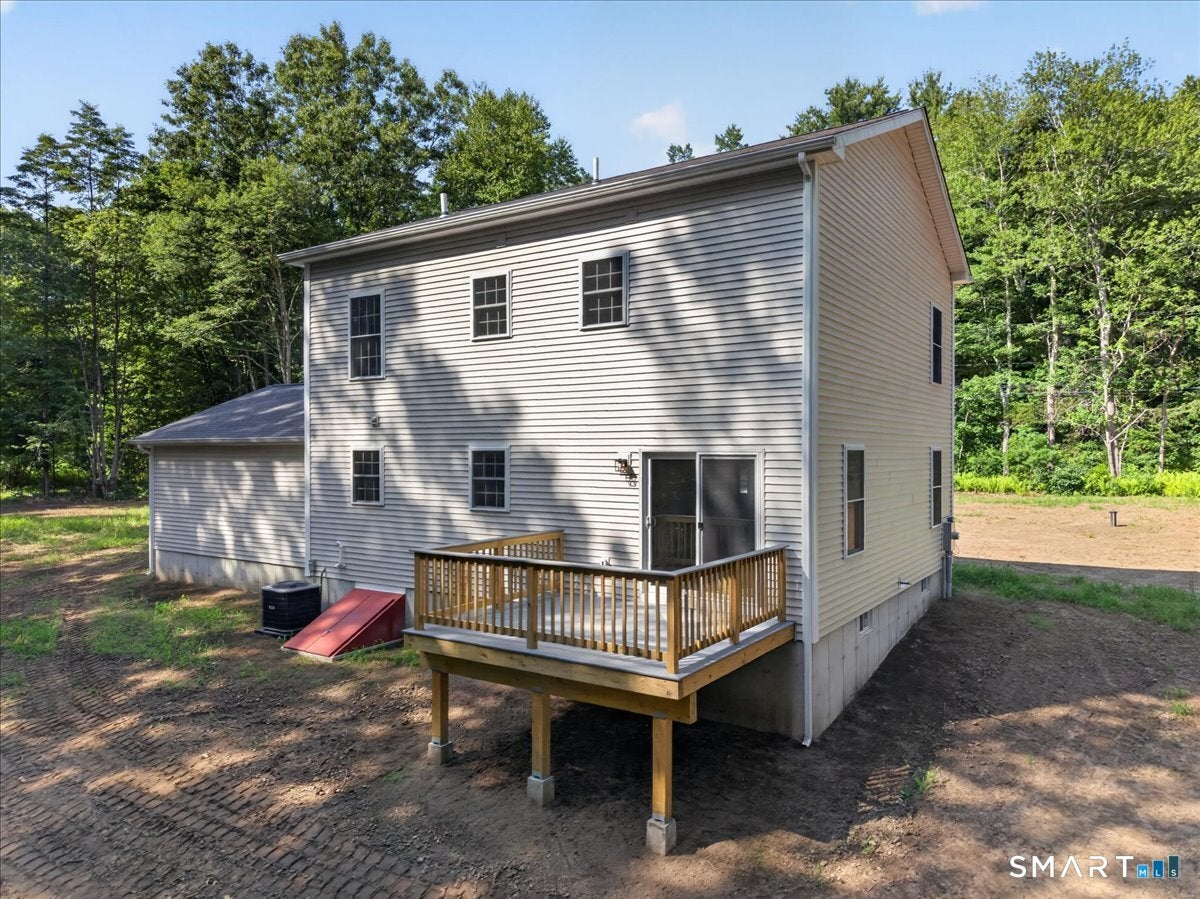 1033 Old Colchester Road