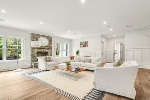 A home in New Canaan