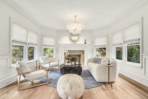 A home in New Canaan