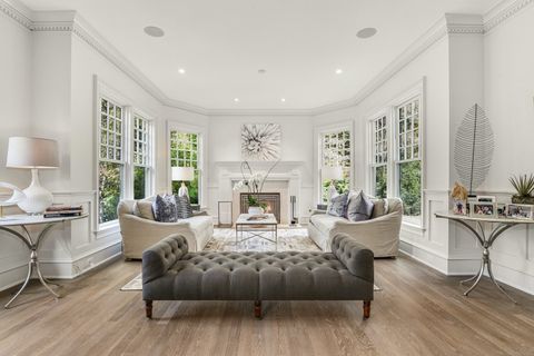 A home in New Canaan