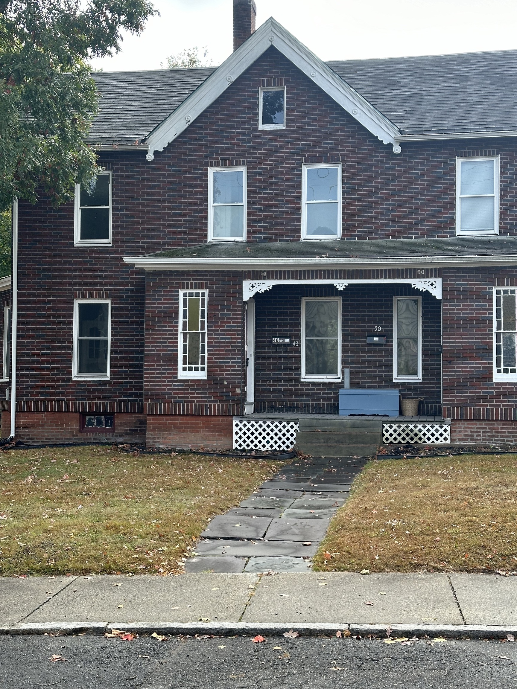 Manchester, Connecticut 06040, United States, 2 Bedrooms Bedrooms, ,1 BathroomBathrooms,Residential,Active,201394