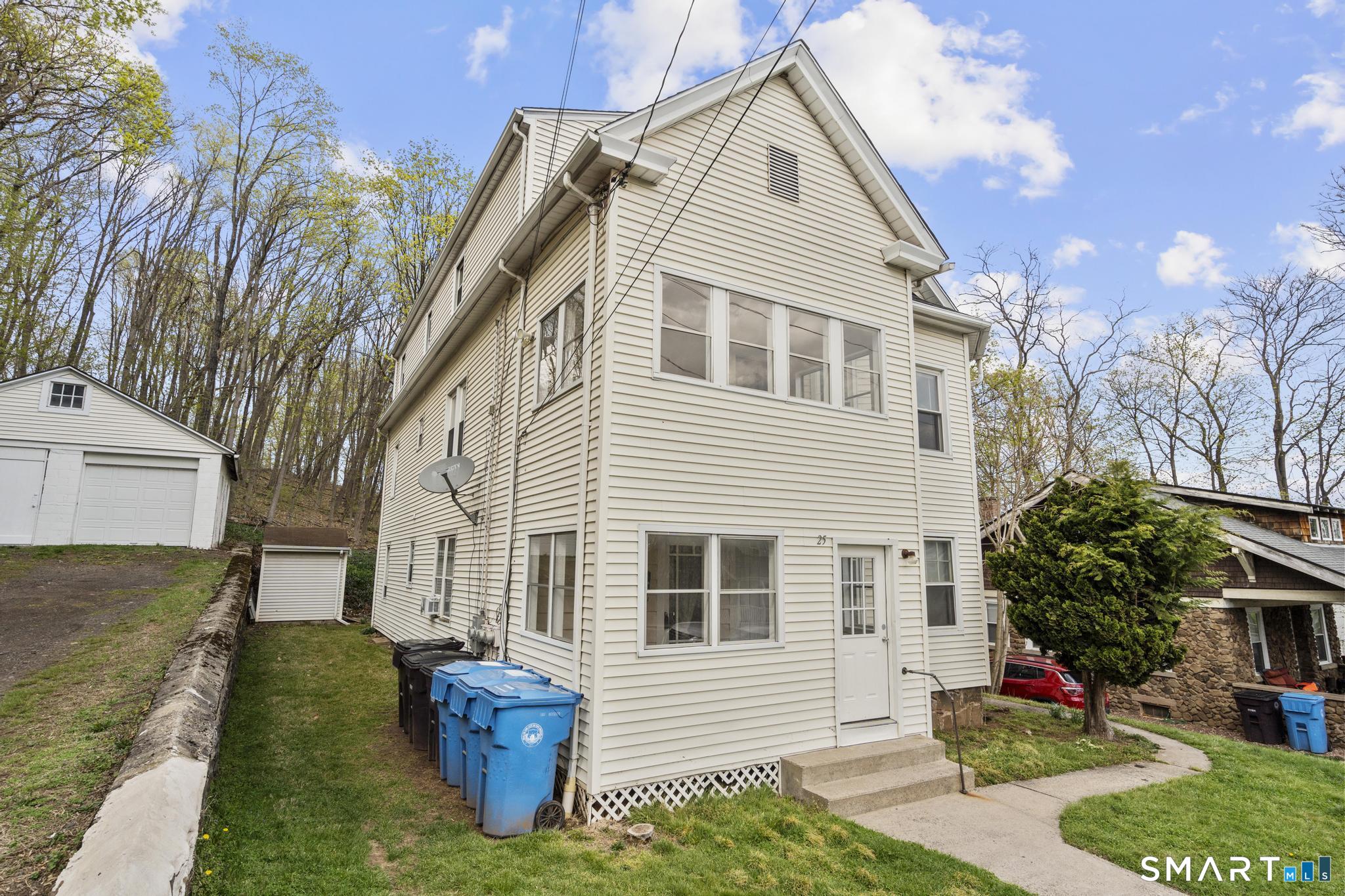 25 Long Street