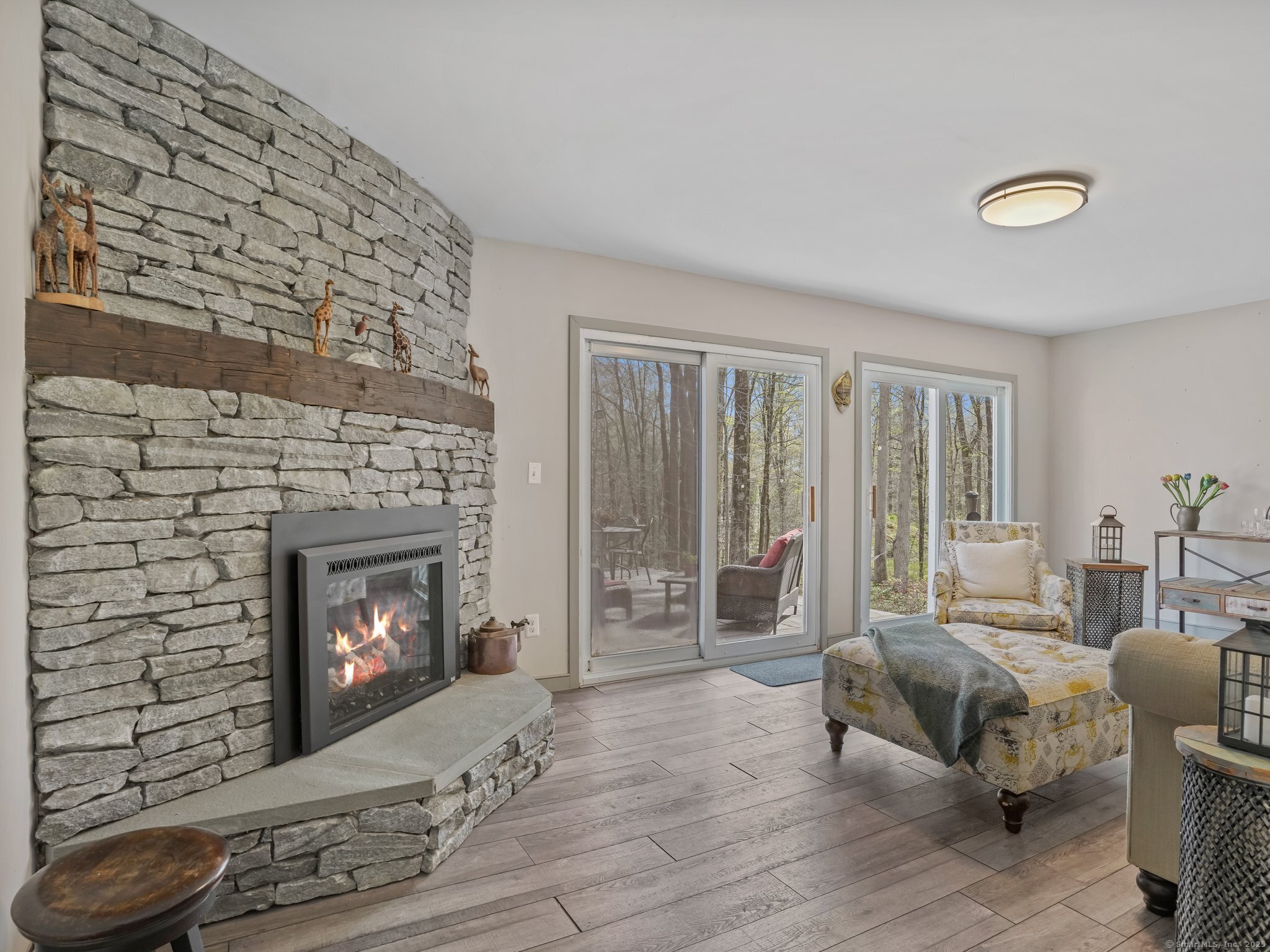 14 Parsons Lane, Redding, Connecticut image 9