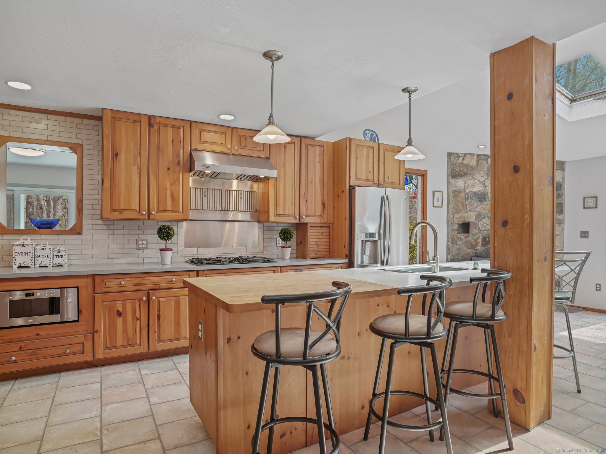 14 Parsons Lane, Redding, Connecticut image 19