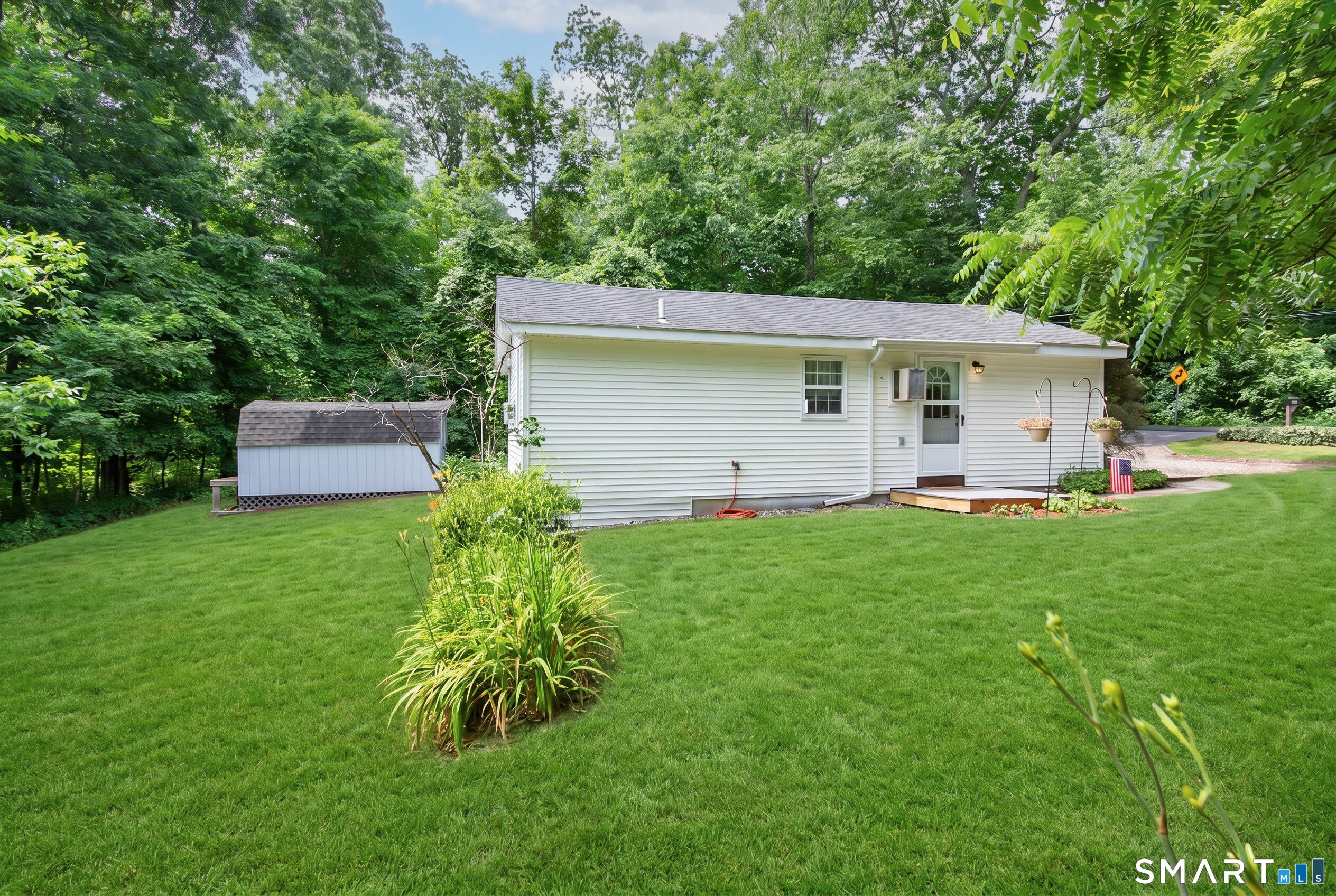 195 Daly Road