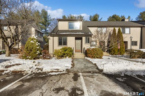 Photo of 35 Brockton Court #35, Beacon Falls, CT 06403 (MLS # 24142807)