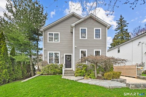 Photo of 50 Berkeley Road, Fairfield, CT 06825 (MLS # 24163666)