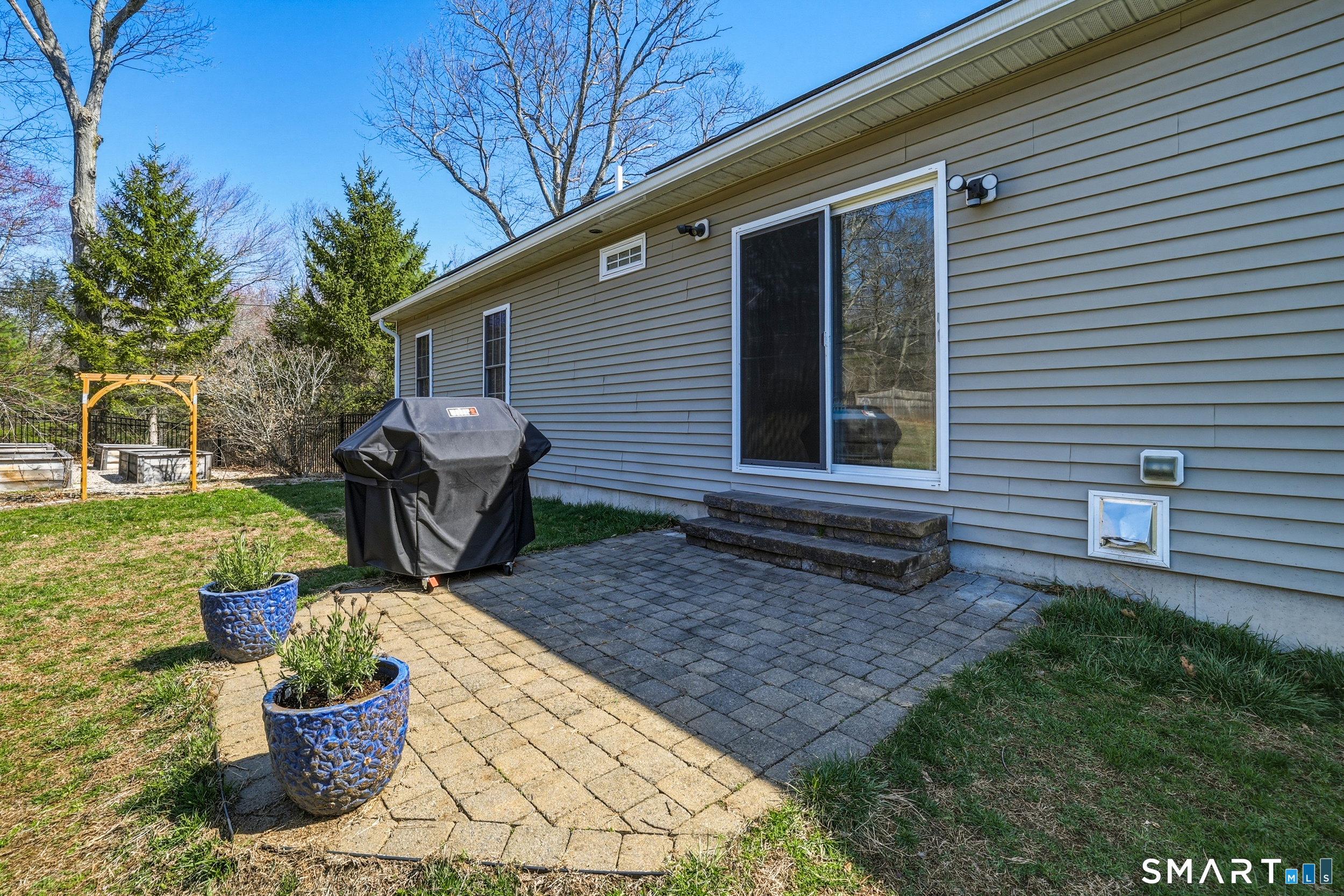 129 North Mountain Road