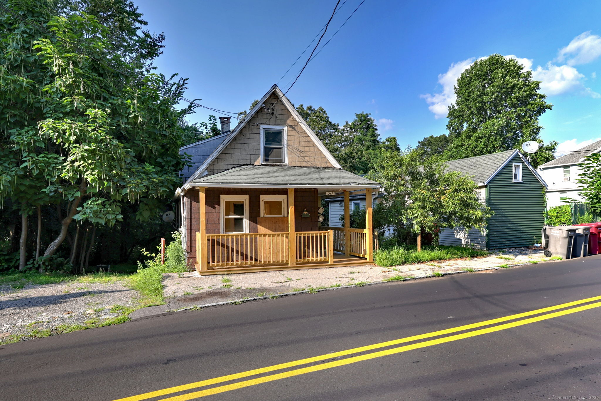 215 Scott Street