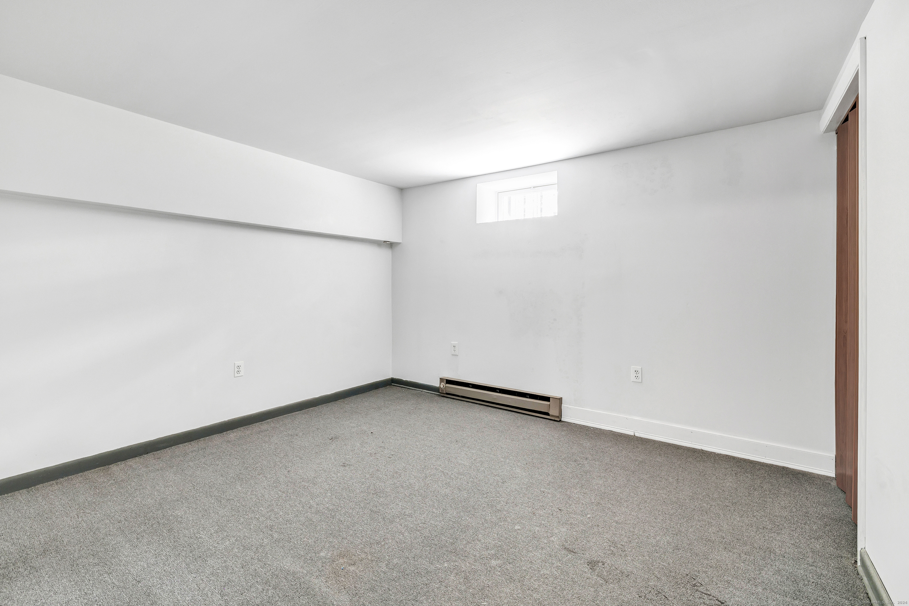 34 Roosevelt Drive, Seymour, Connecticut image 25