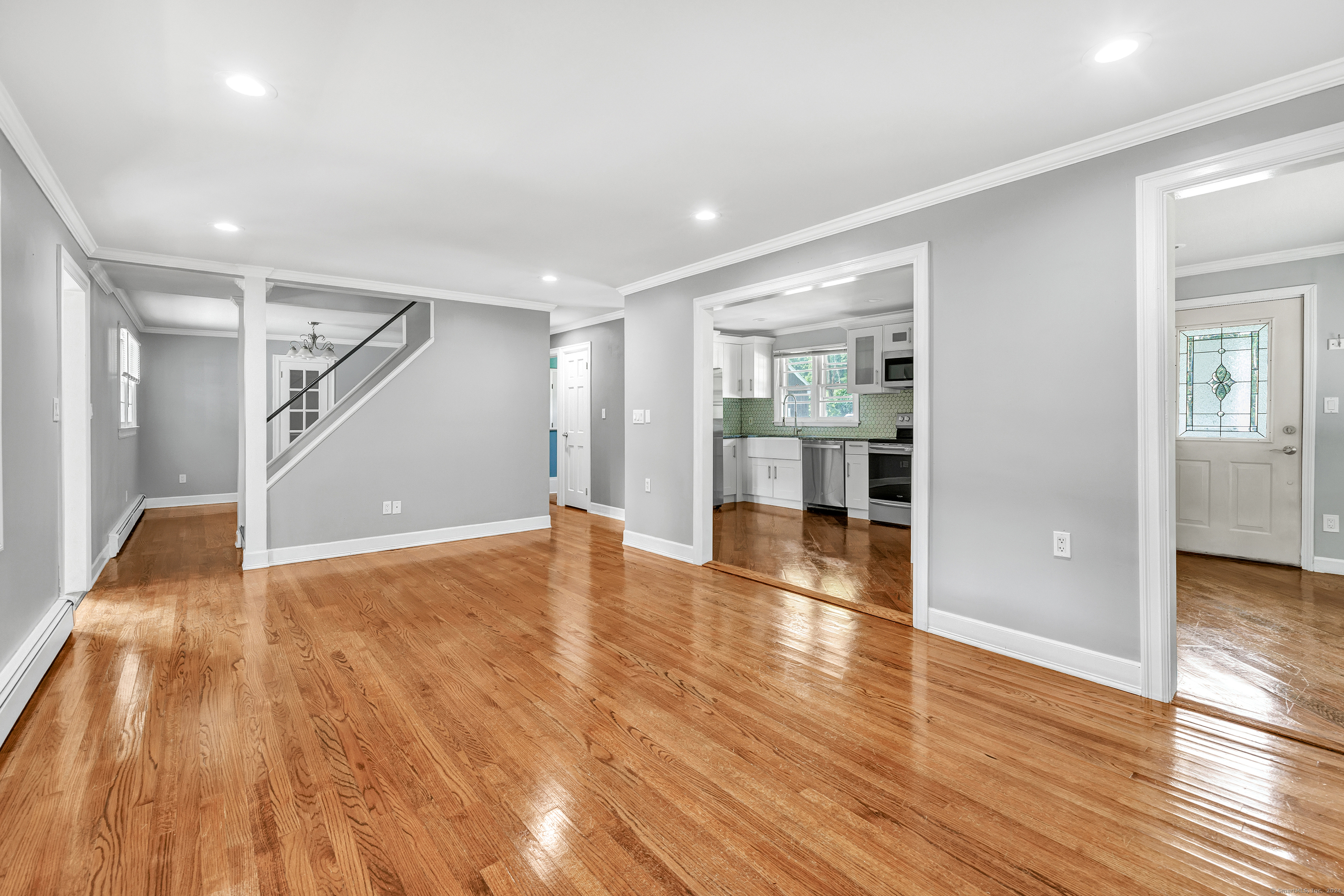 34 Roosevelt Drive, Seymour, Connecticut image 14