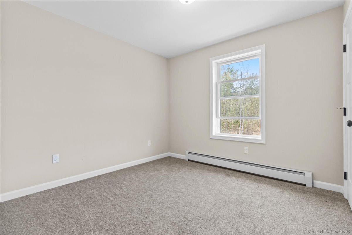 25 Logans Way, Sterling, Connecticut image 15