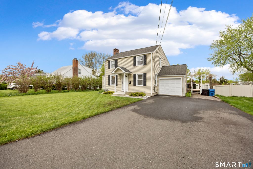 Photo of 78 Vibberts Avenue, New Britain, CT 06051 (MLS # 24175009)