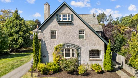 293 Oxford Street Hartford CT 06105