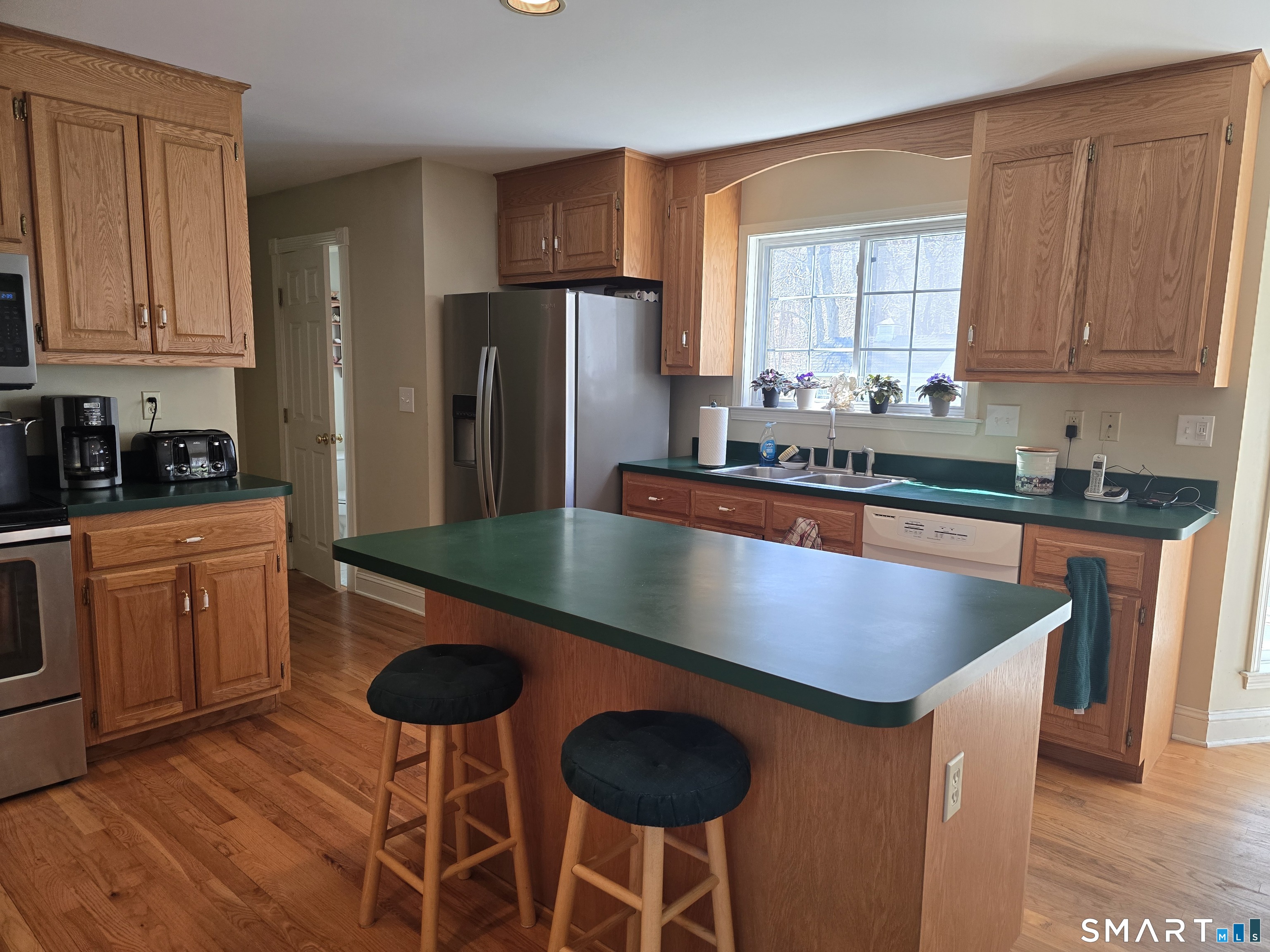 30 Commodore Hull Drive