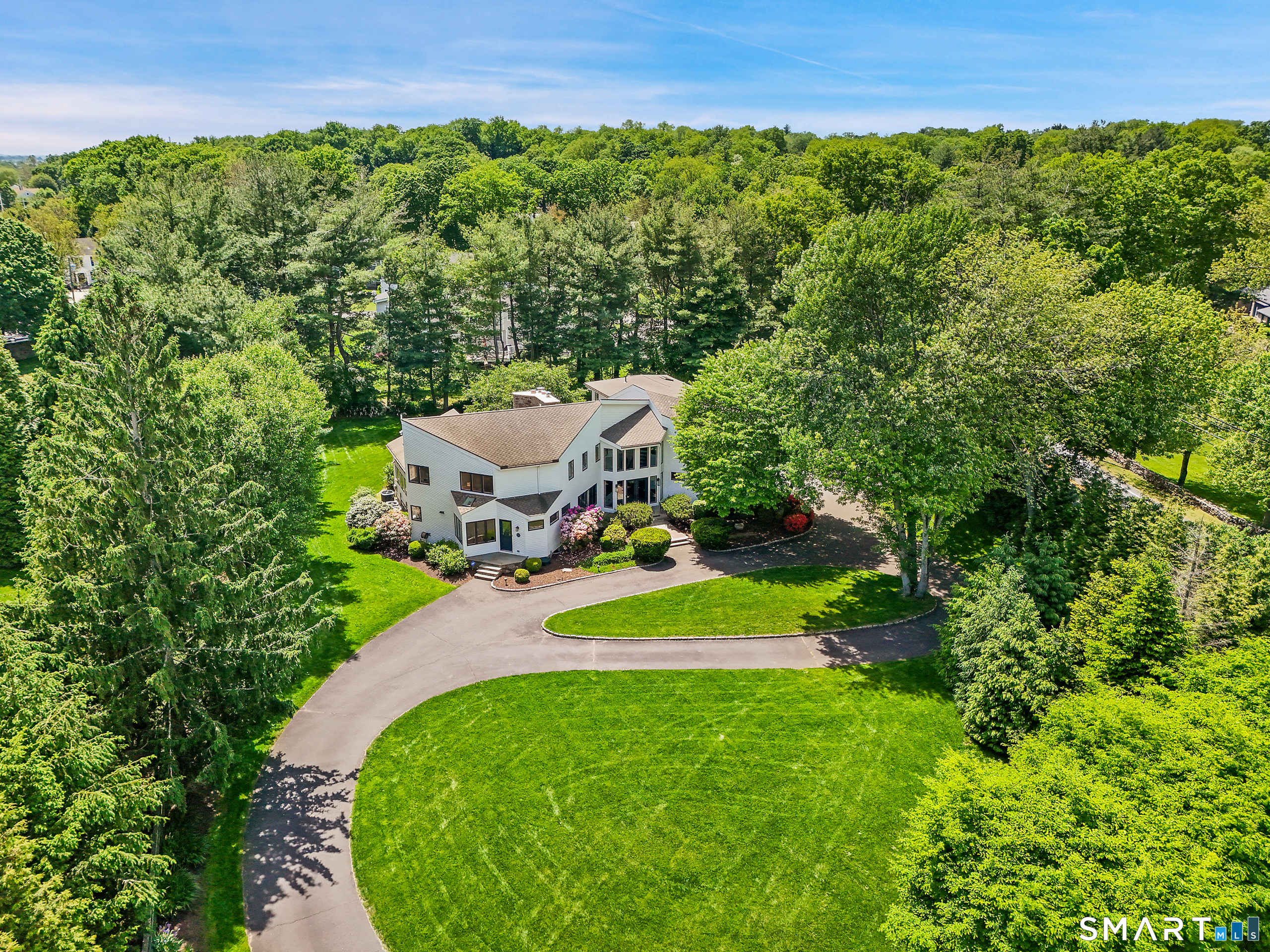299 Saugatuck Avenue