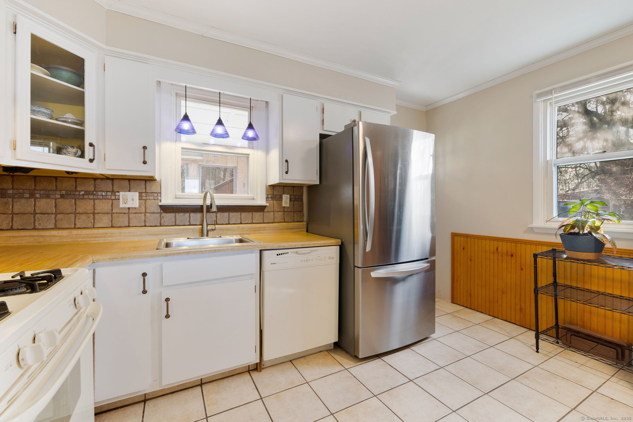11 Everett Street, New Britain, Connecticut image 9