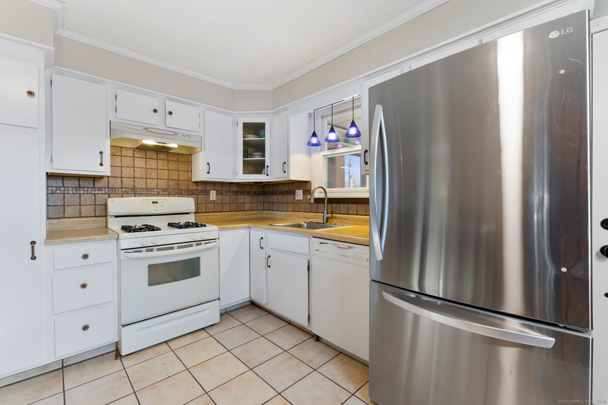 11 Everett Street, New Britain, Connecticut image 10