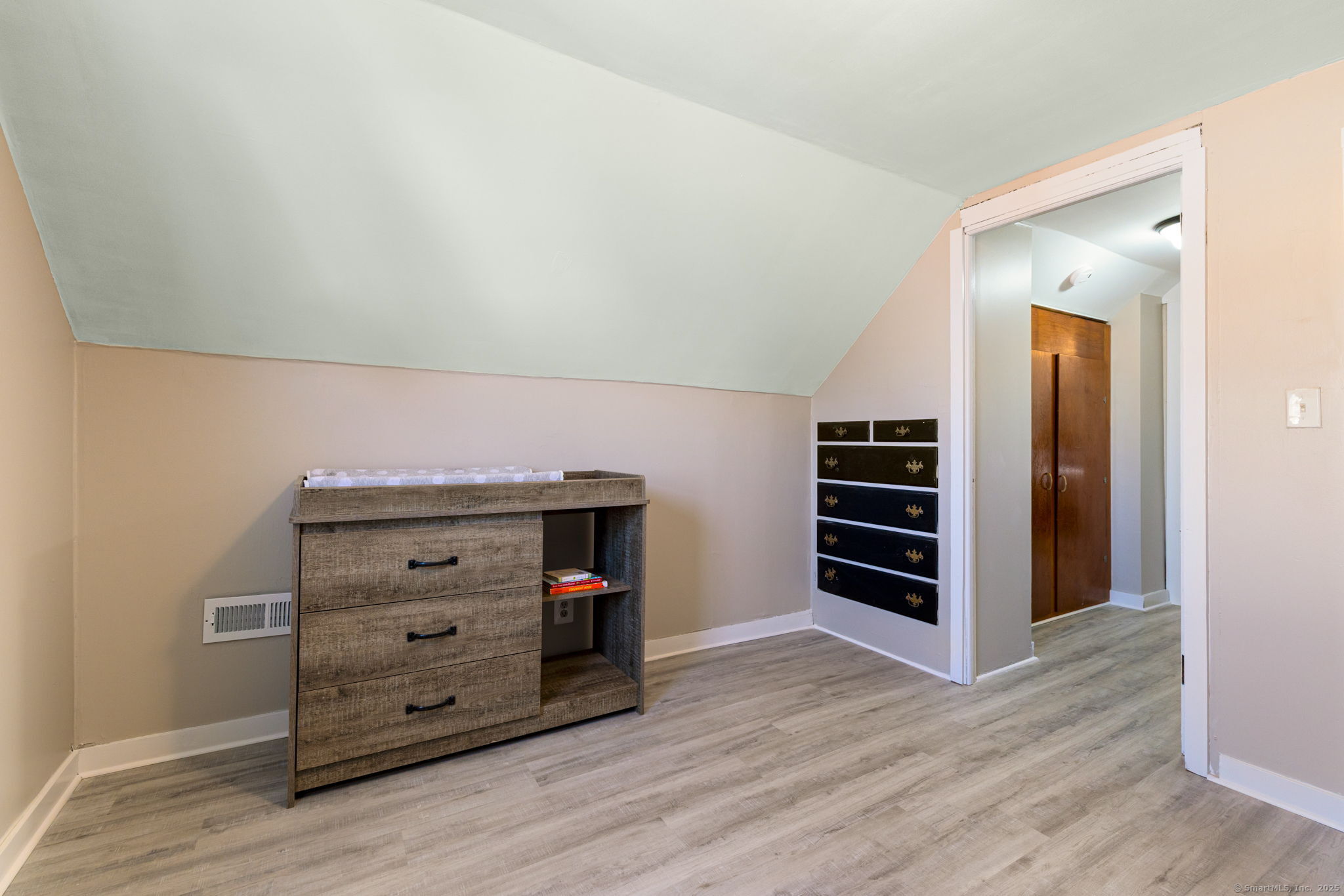 11 Everett Street, New Britain, Connecticut image 20
