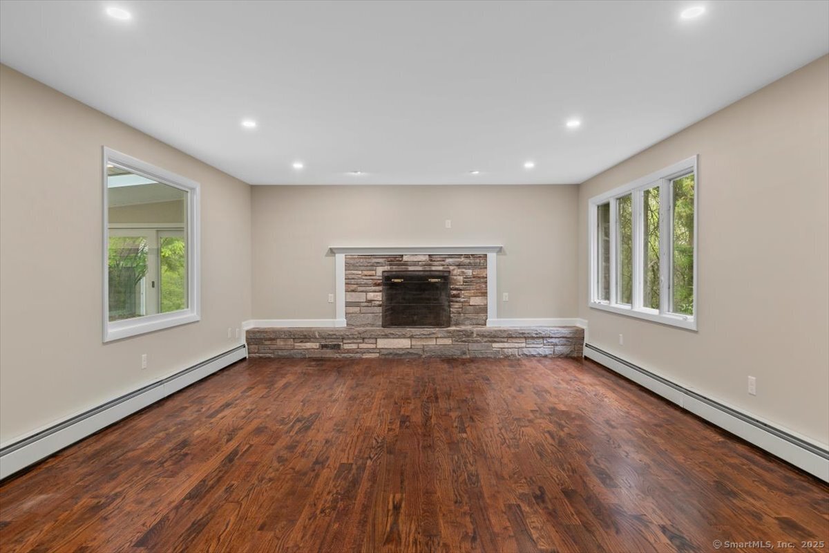 41 Cedarhurst Lane, Milford, Connecticut image 15