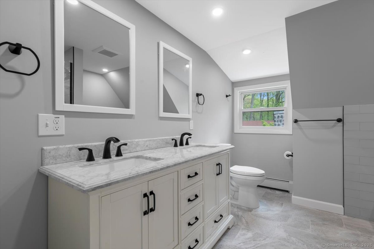 41 Cedarhurst Lane, Milford, Connecticut image 32