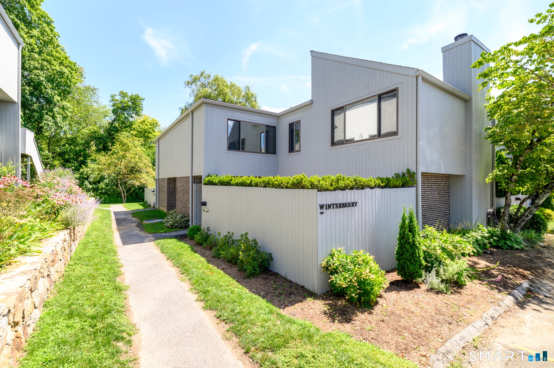 1 Winterberry Lane 1