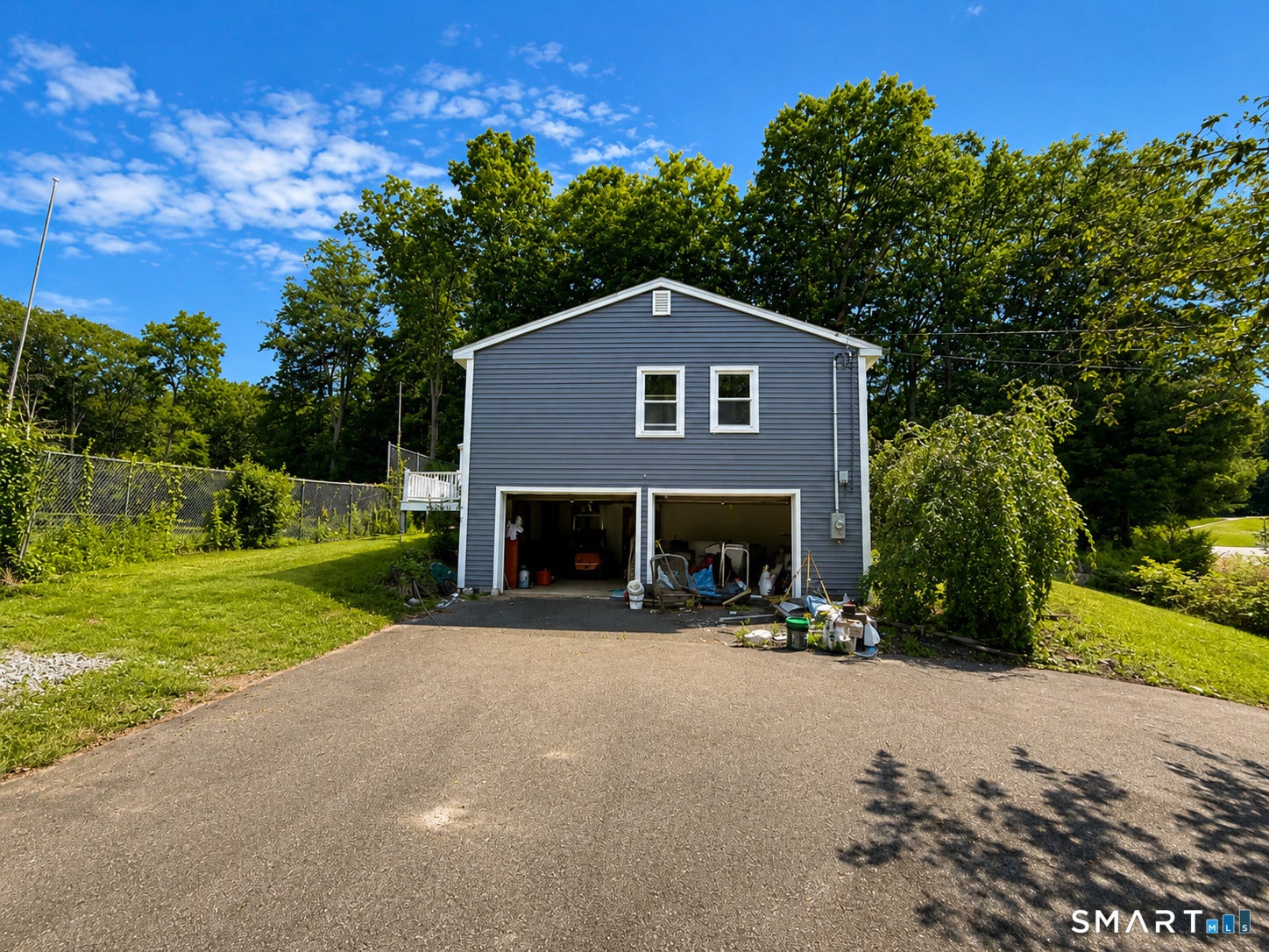 44 Winding Road