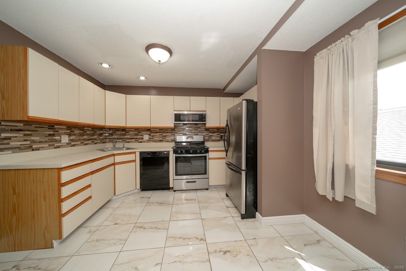 907 Mill Pond Drive #907, South Windsor, Connecticut image 12