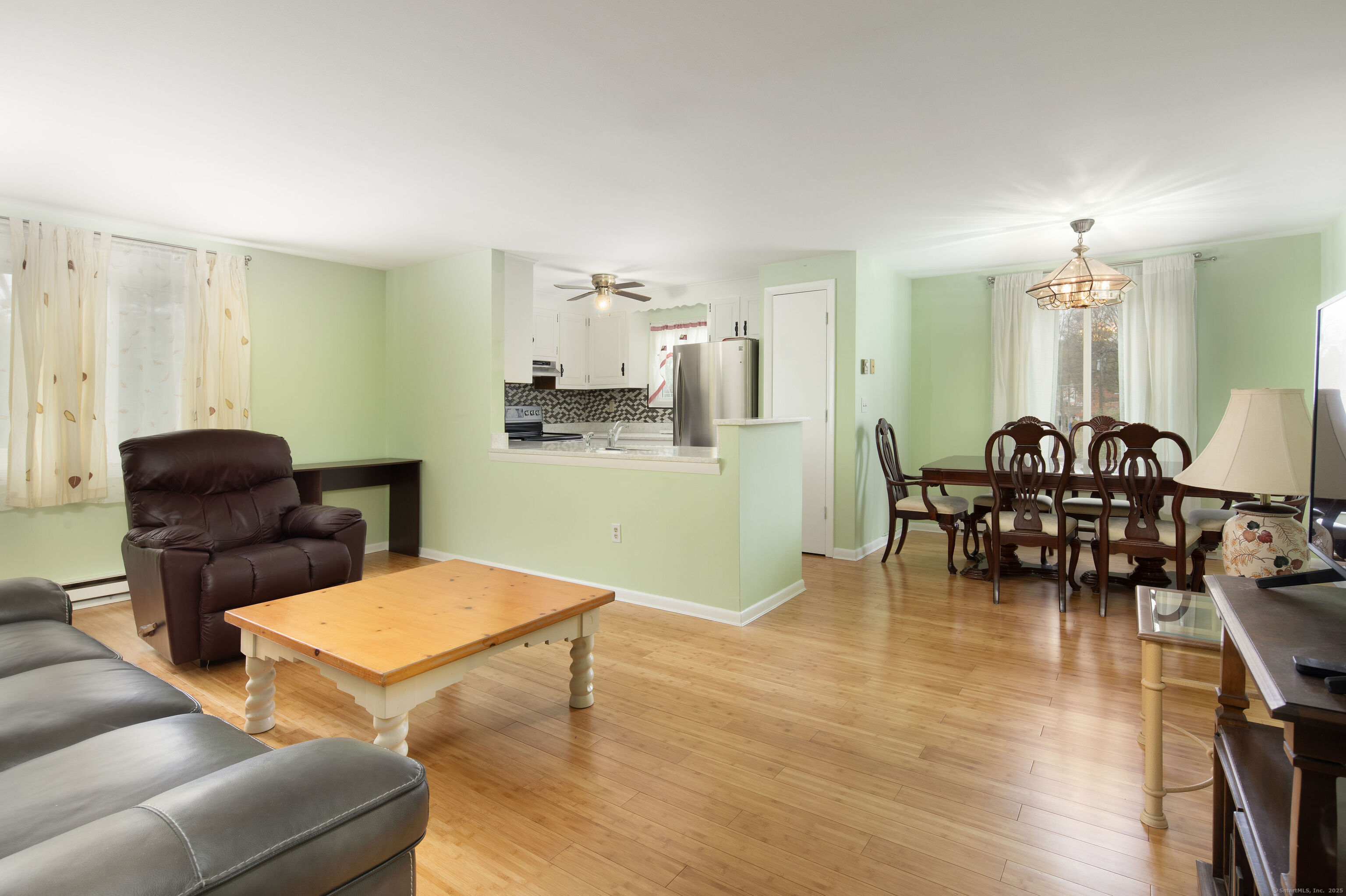 72 North Elm Street APT 2E