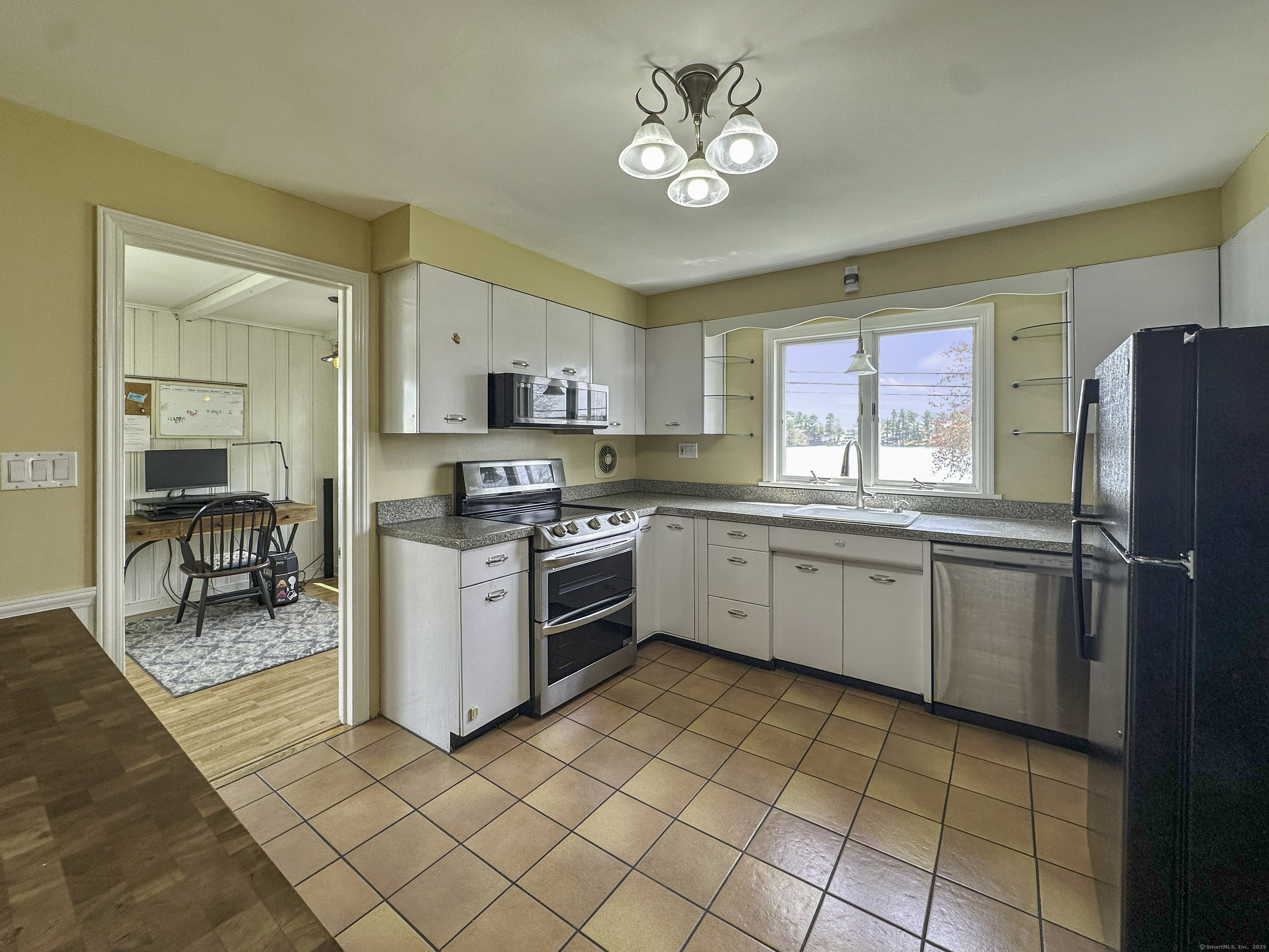 870 Lakeside Drive, Bridgeport, Connecticut image 11