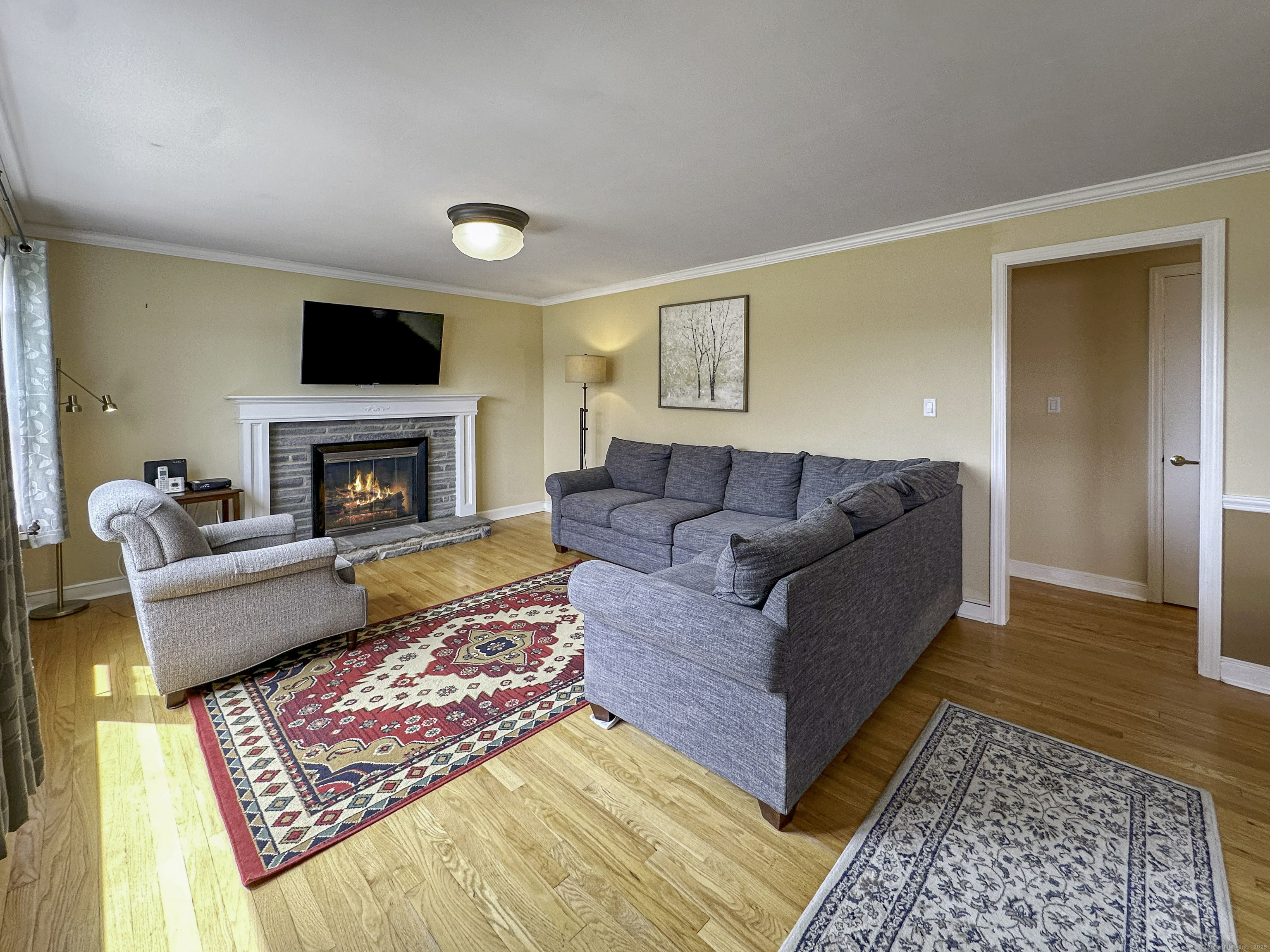 870 Lakeside Drive, Bridgeport, Connecticut image 4